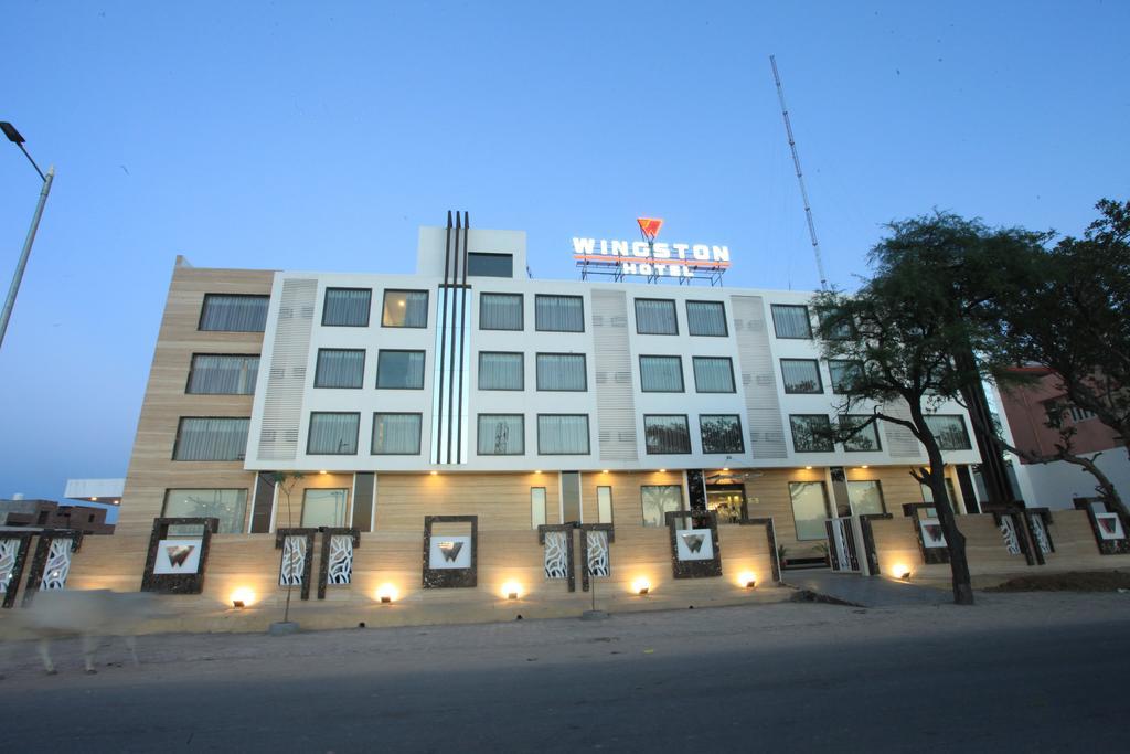 Wingston A Treehouse Hotel Goverdhan Radha Kund Exterior foto